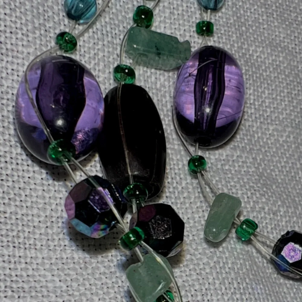 Vintage‎ Purple and Teal necklace set 18in glass beads festival multi strand